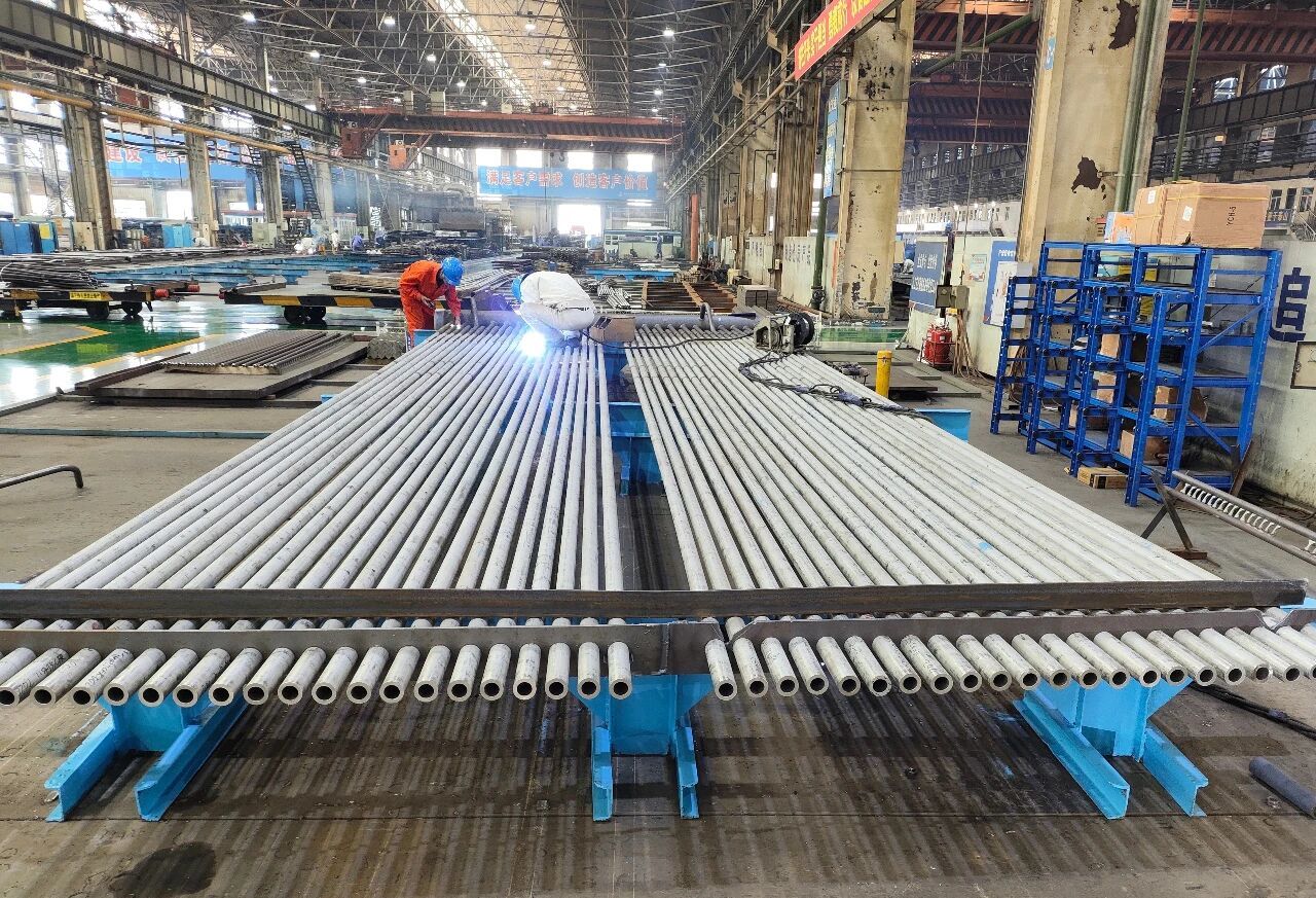 3BDC90FEBA16D27975EC2B63B6F_3EAE8CFB_56AE1