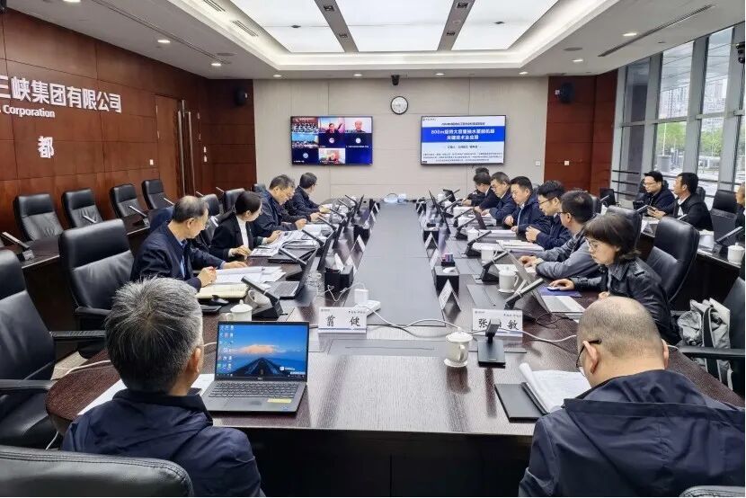 D61EAEB9AF24EABF2EE6916E37A_0A4E4D0C_1883D