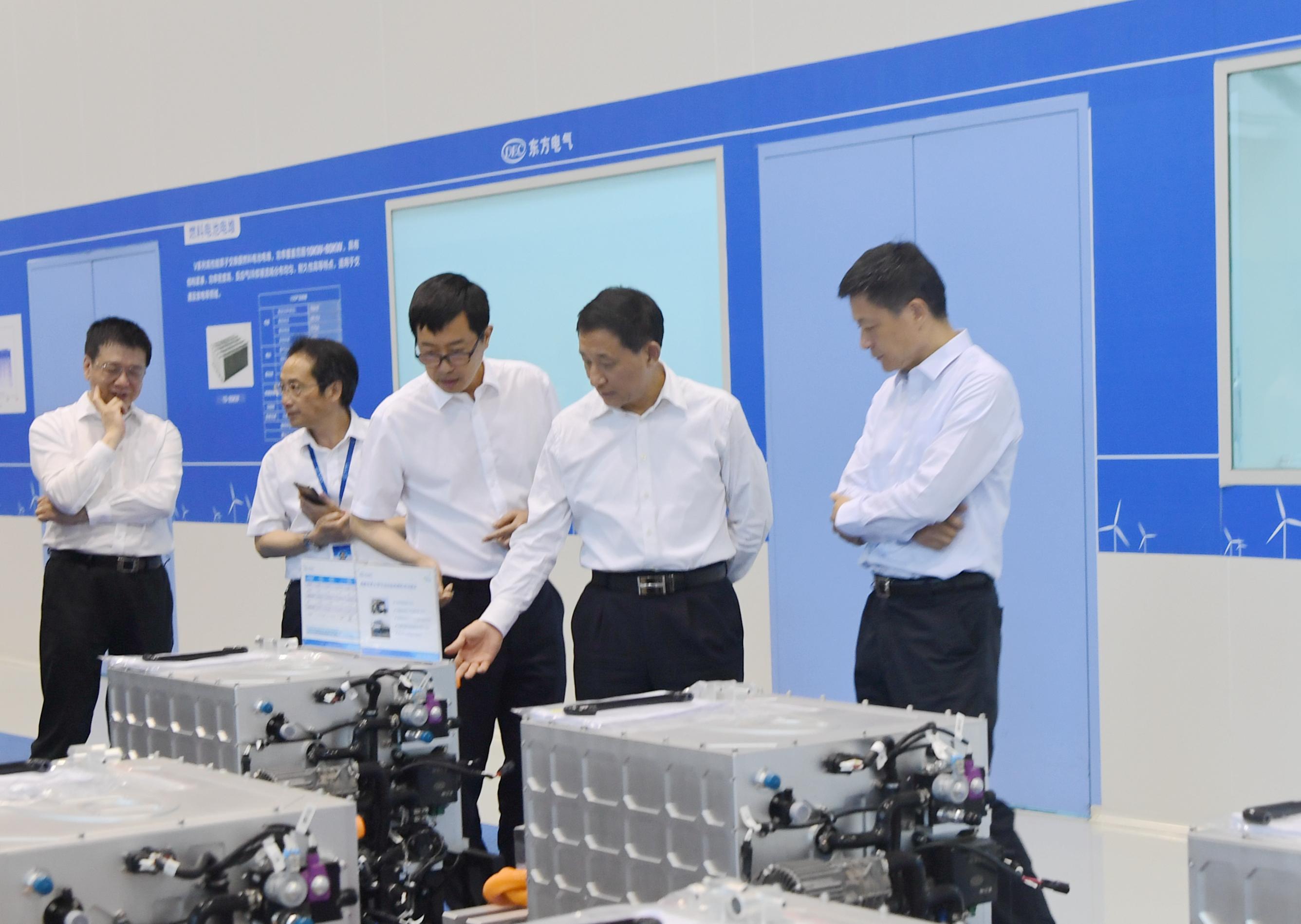 彭华岗、、国资、、央企、、国资委、、秘书长、、企业刷新