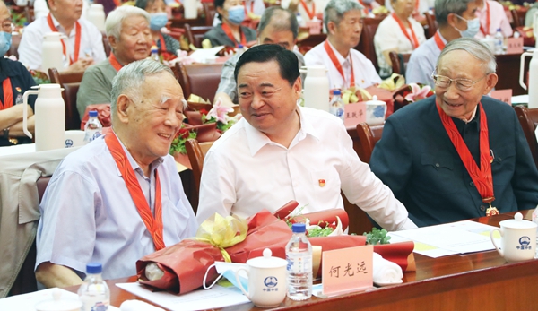 郝鹏、、国资、、央企、、国资委、、书记、、主任、、国企、、企业刷新